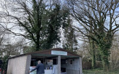 Trading Hut Closed for Winter